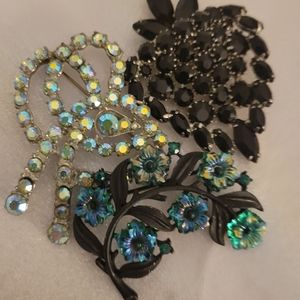 Vintage CORO marked brooch w 2 unmarked brooches jewelry set 3